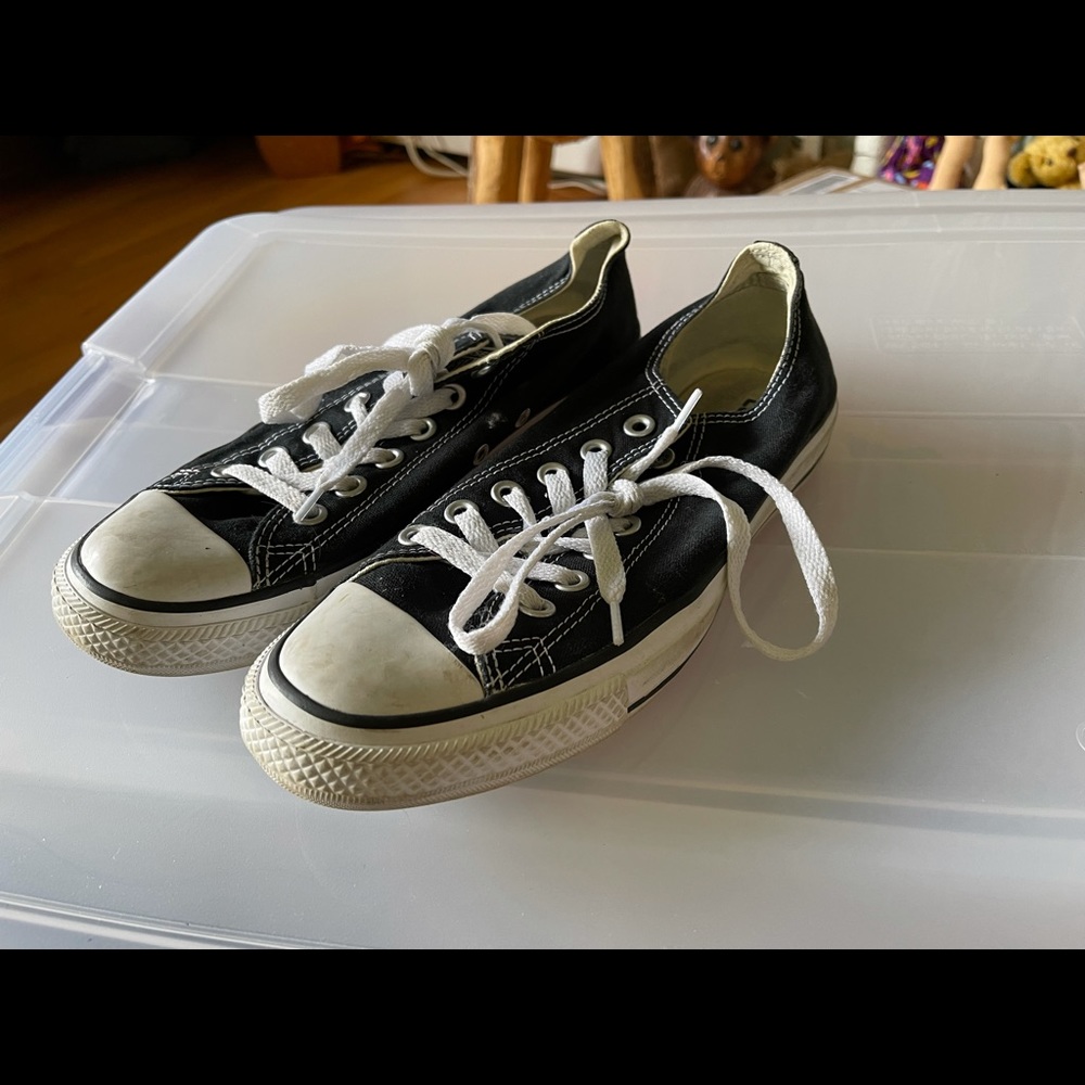 Black Converse